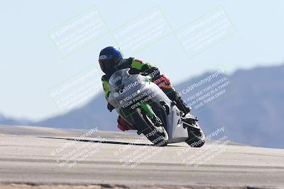 media/Oct-30-2025-Racers Edge (Thu) [[dabbdaf680]]/3-B Group/Session 4 Turn 9/